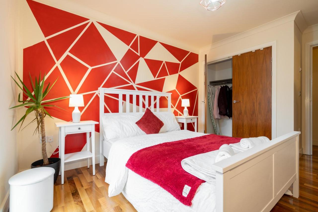 Avril Serviced Apartment Бирмингем Экстерьер фото